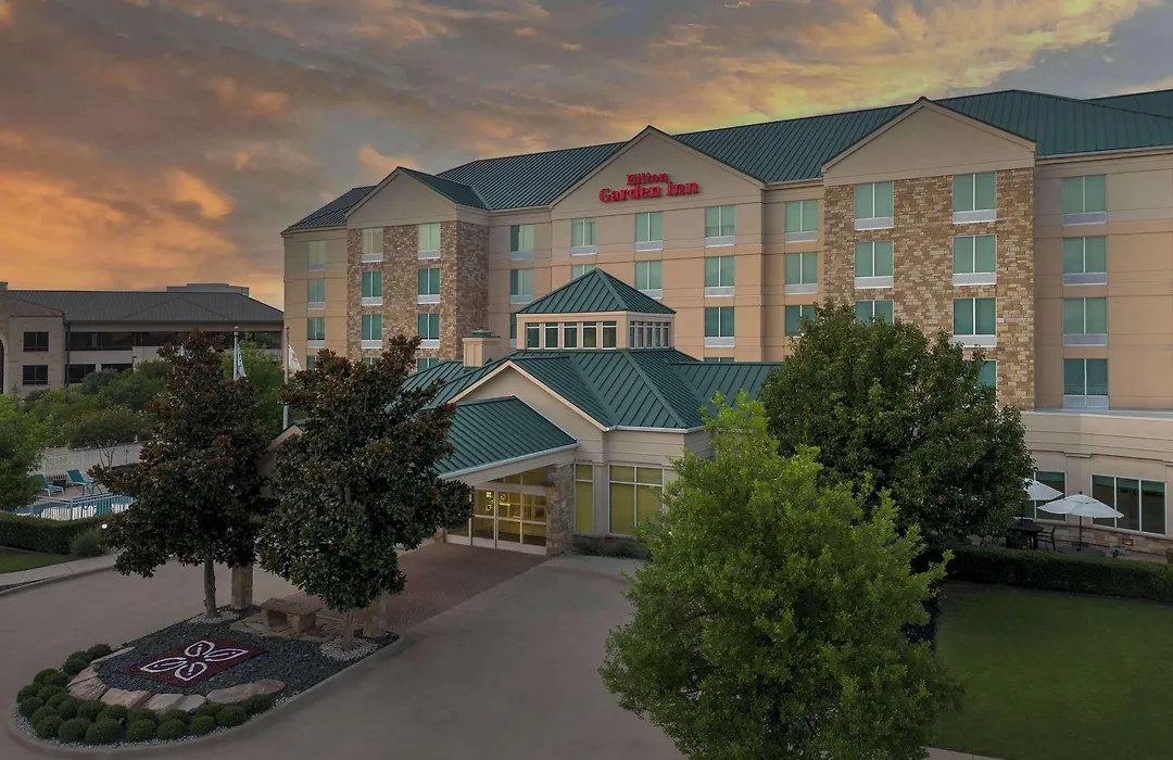 Hilton Garden Inn Frisco-1