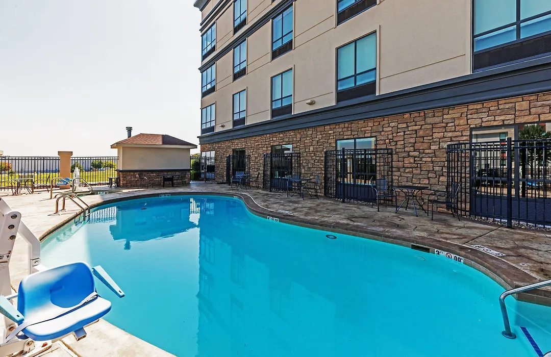 Holiday Inn & Suites Stillwater-University West By Ihg-1