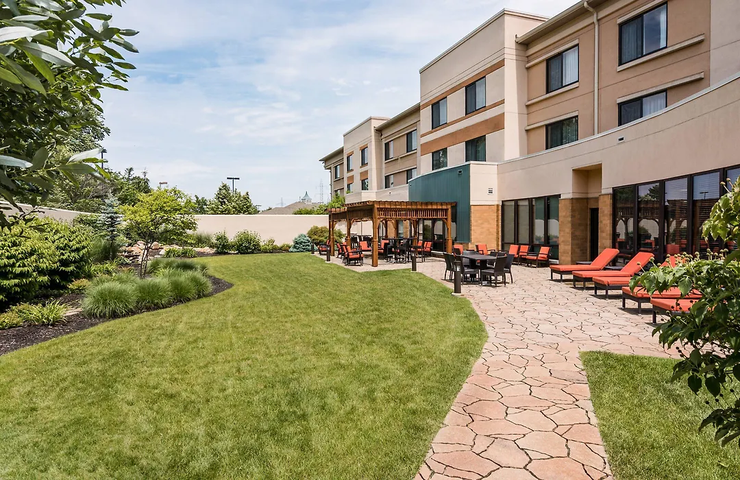 Courtyard By Marriott Lafayette-1