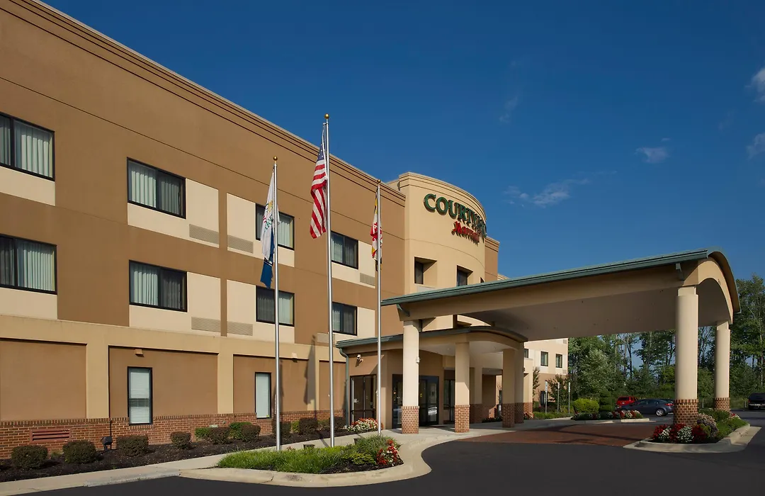 Courtyard By Marriott Waldorf-1