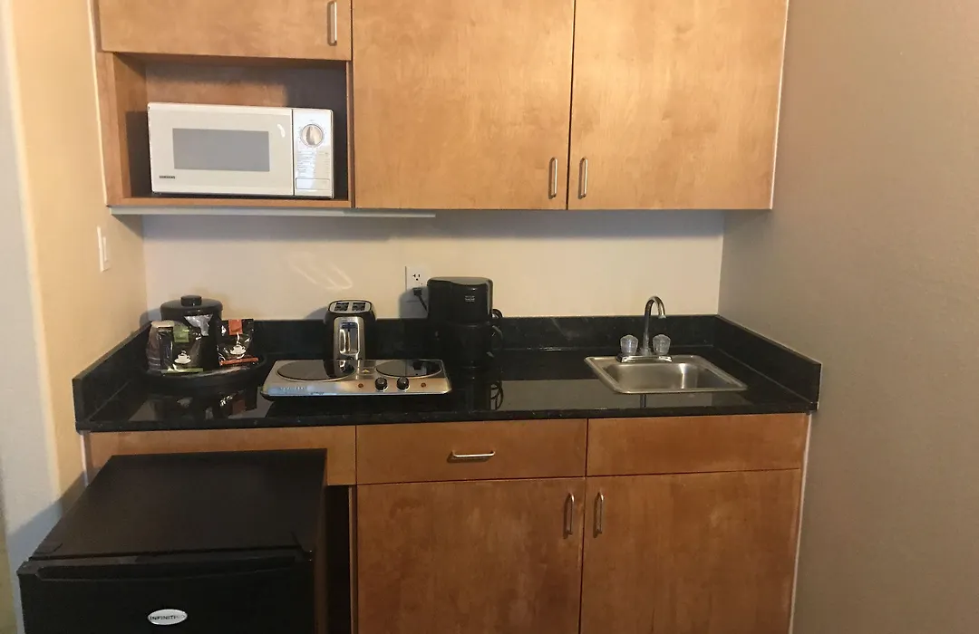 Sunchase Inn & Suites-1