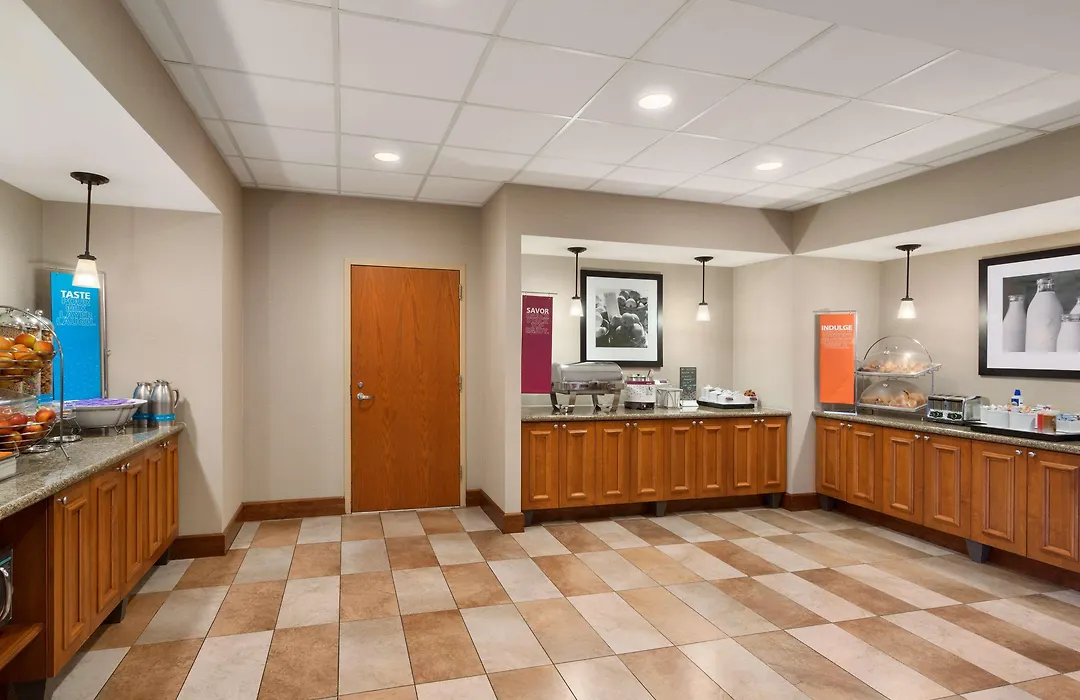 Hampton Inn & Suites Williamsburg-Central-1