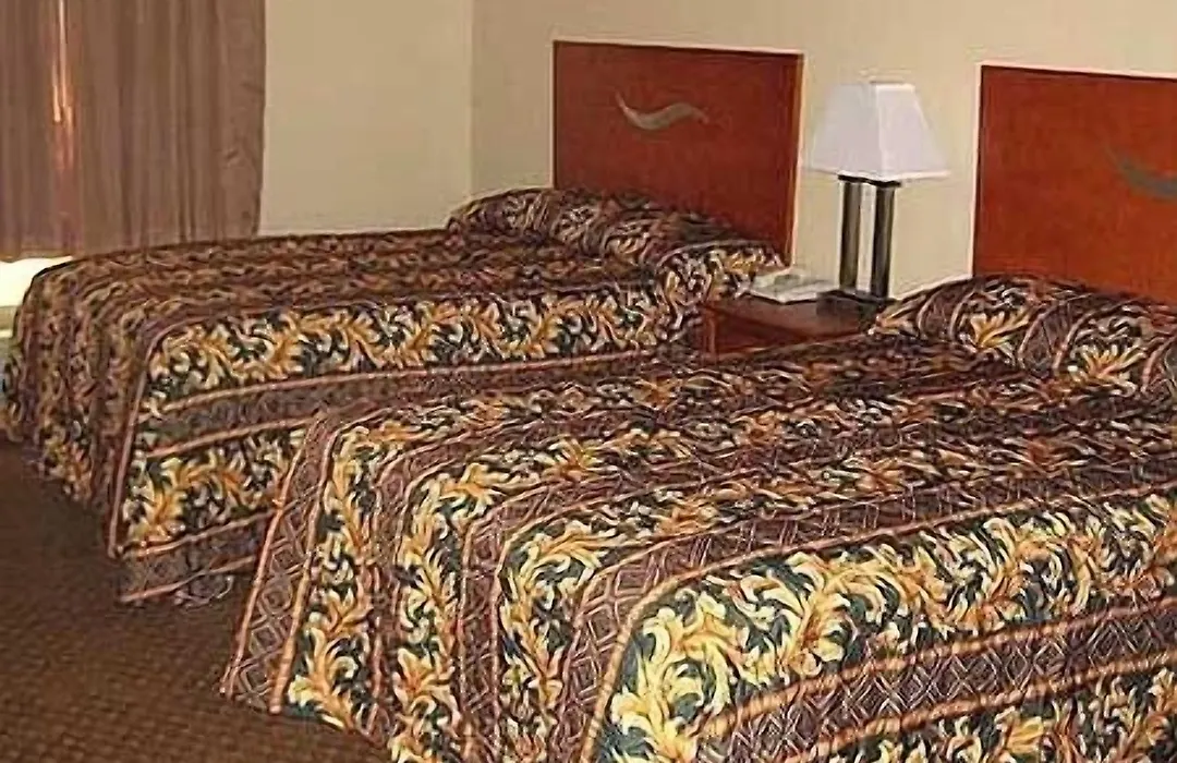 Heritage Inn-1
