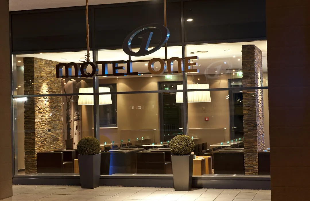Motel One Muenchen-East Side-1