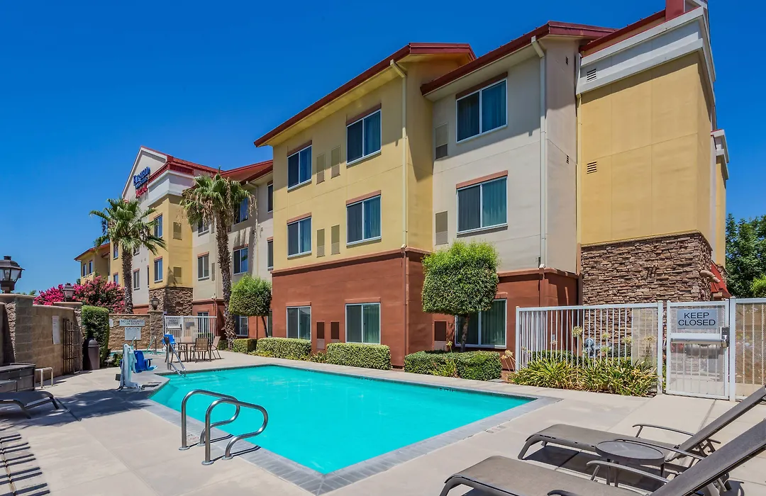 Fairfield Inn And Suites Turlock-1