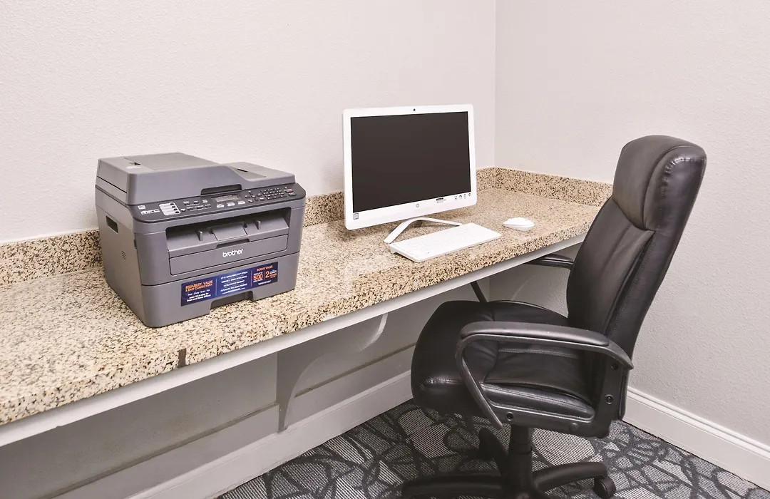 La Quinta By Wyndham Abilene Mall-1