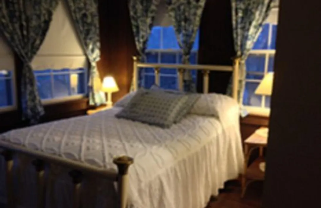 Black Mountain Inn-1