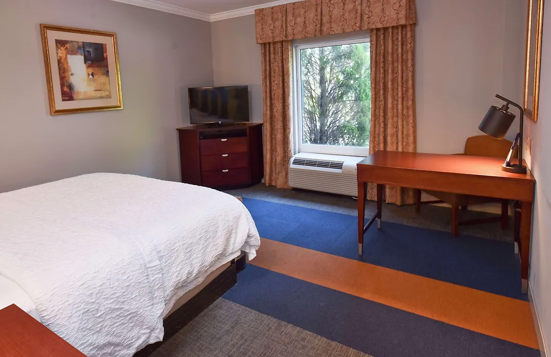 Hampton Inn Alexander City-1