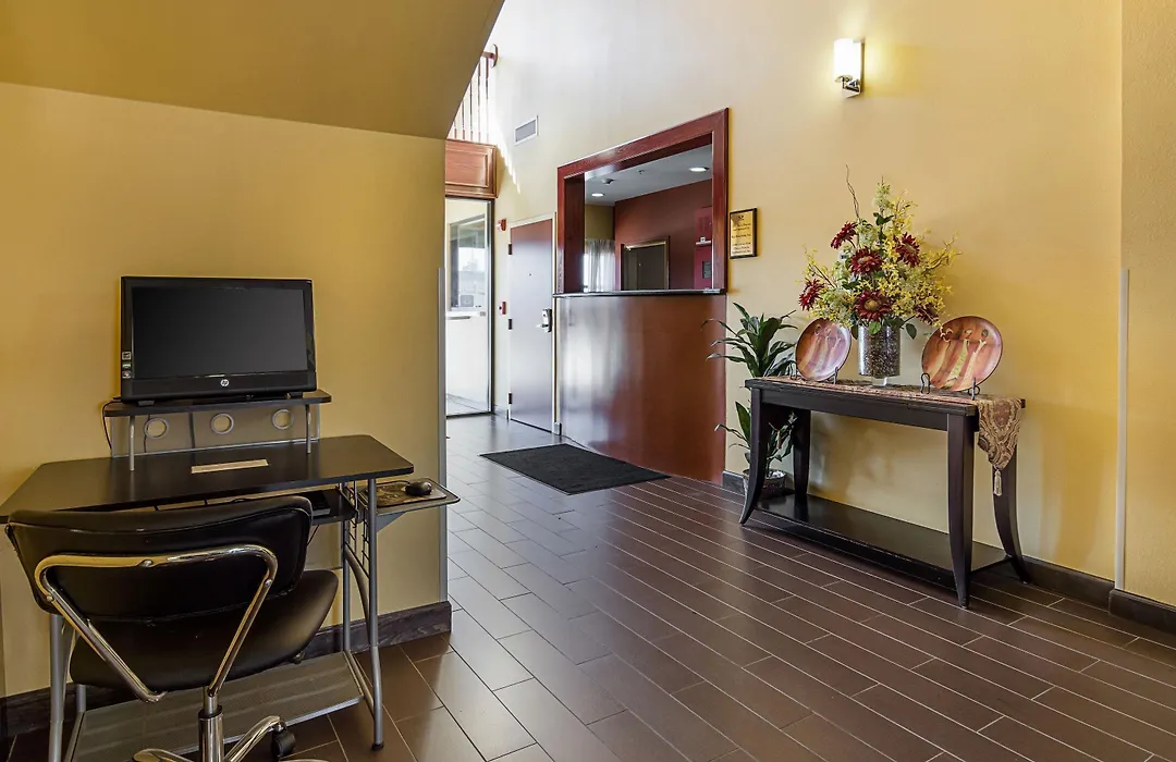 Econo Lodge Inn & Suites Little Rock Sw-1