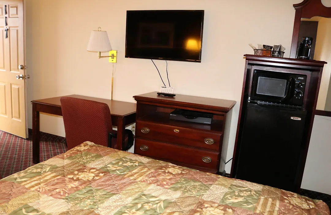 Battlefield Inn Springfield-1
