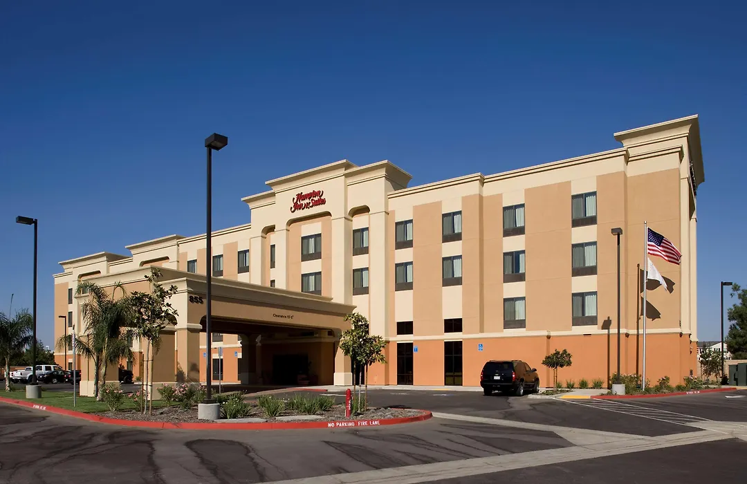 Hampton Inn & Suites Clovis Airport North-1
