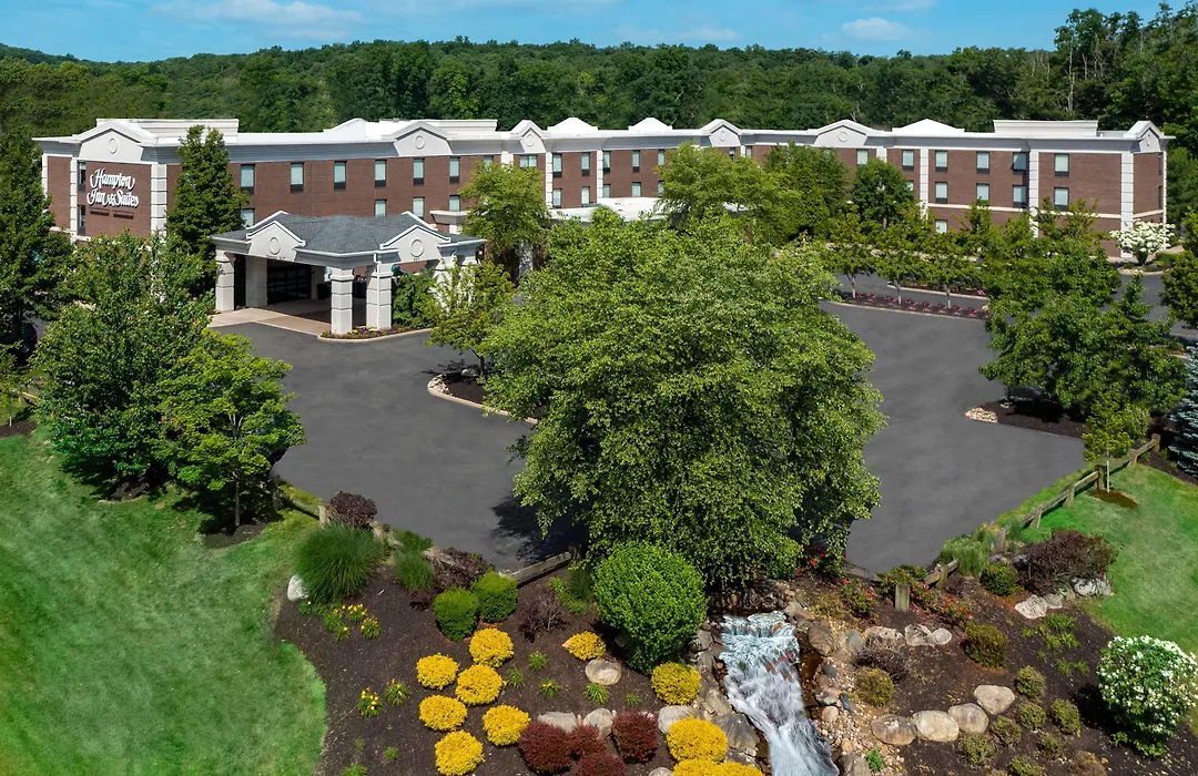 Hampton Inn And Suites Hartford/Farmington-1