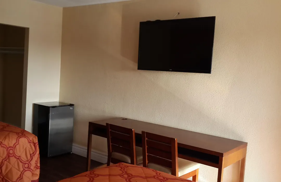 American Regency Inn-1