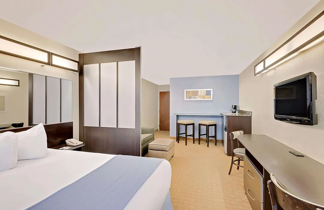 Microtel Inn And Suites By Wyndham - Geneva-1