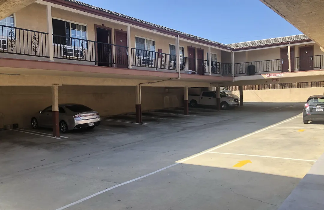 Surfside Inn Redondo Beach-1