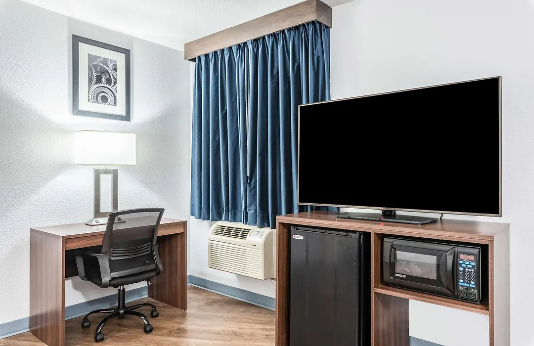 Americas Best Value Inn Searcy-1