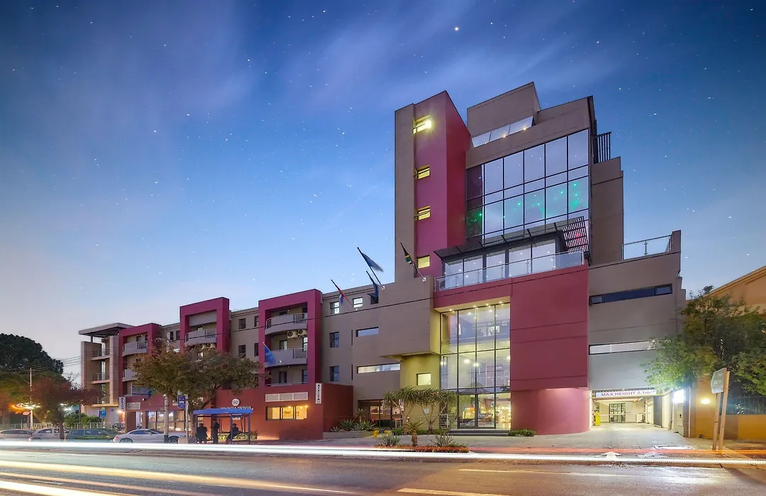 Protea Hotel By Marriott Pretoria Hatfield-1