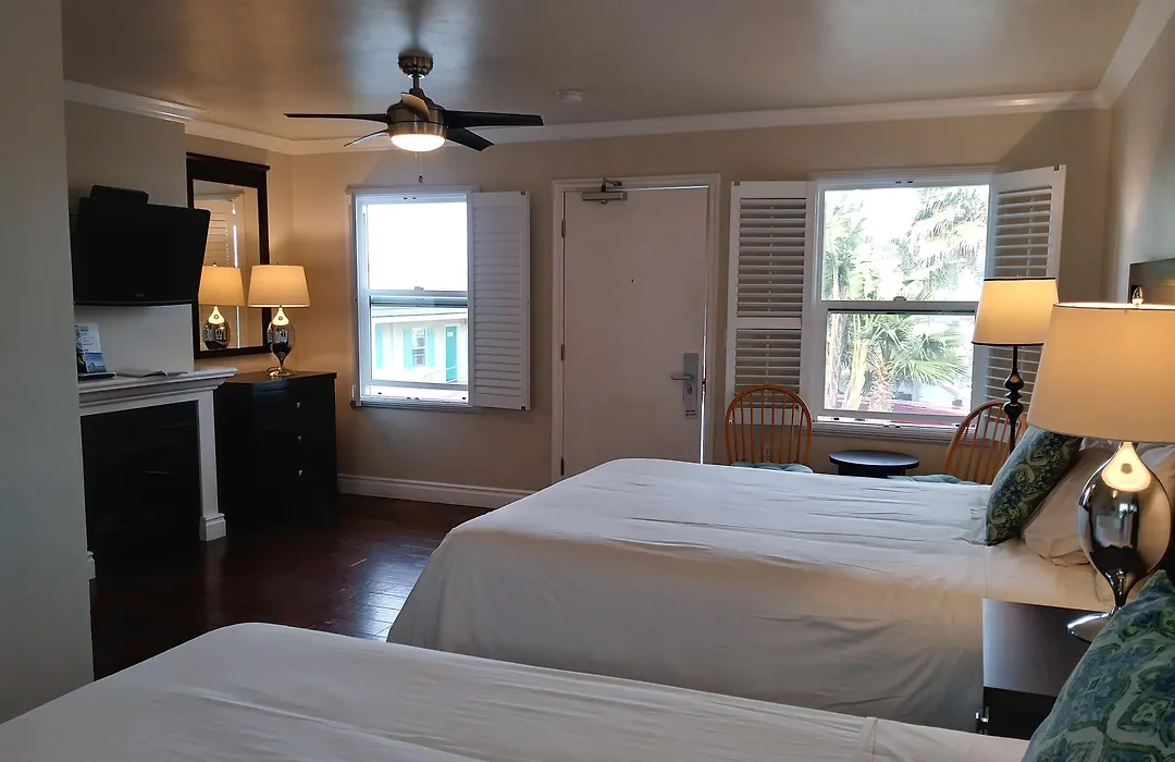 Beach Bungalow Inn And Suites-1