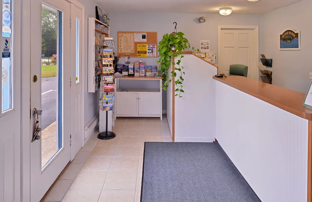 Blue Dolphin Inn-1
