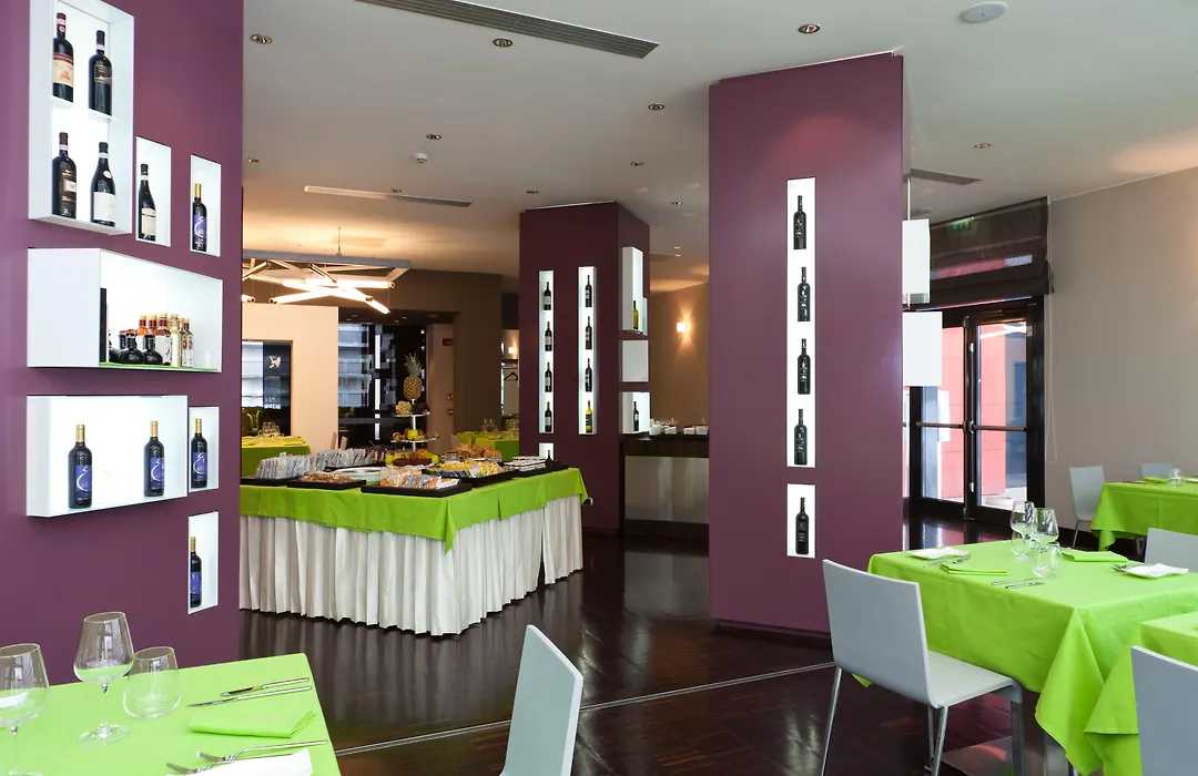 Rmh Modena Des Arts-1