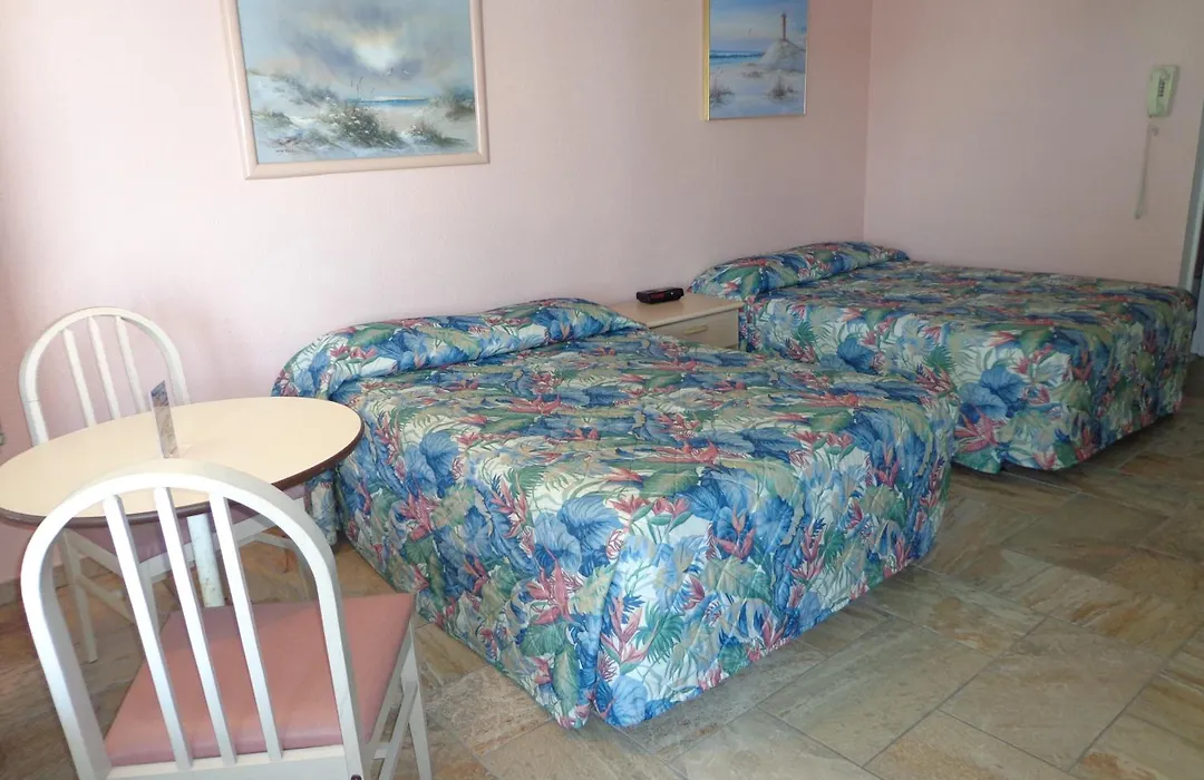 Quarterdeck Motel-1