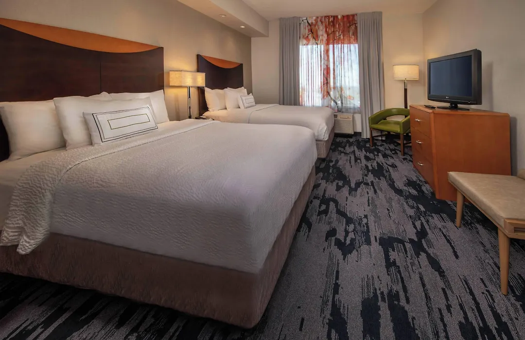Fairfield Inn And Suites By Marriott Harrisonburg-1