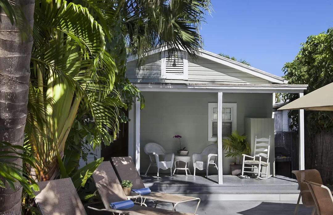 Southernmost Inn Adult Exclusive-1