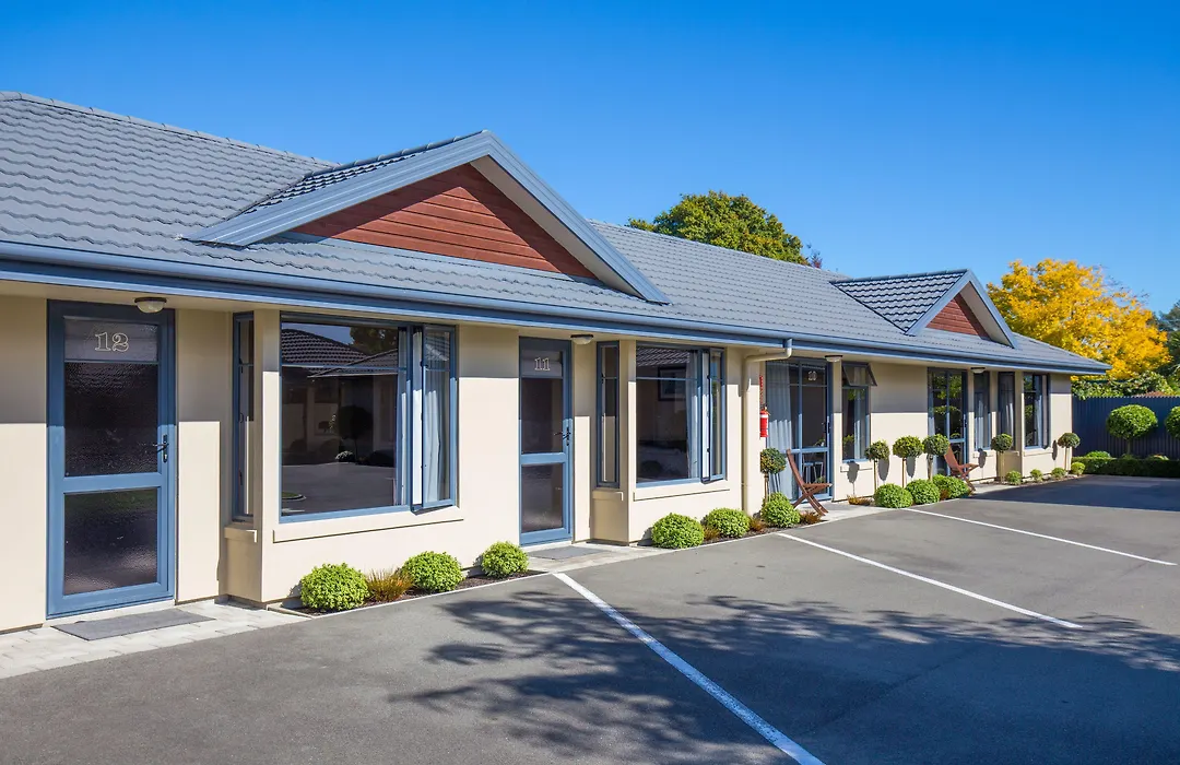 Centre Court Motel-1