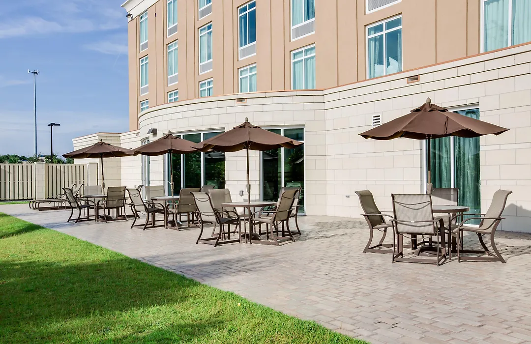 Holiday Inn Express & Suites Charleston Arpt-Conv Ctr Area By Ihg-1