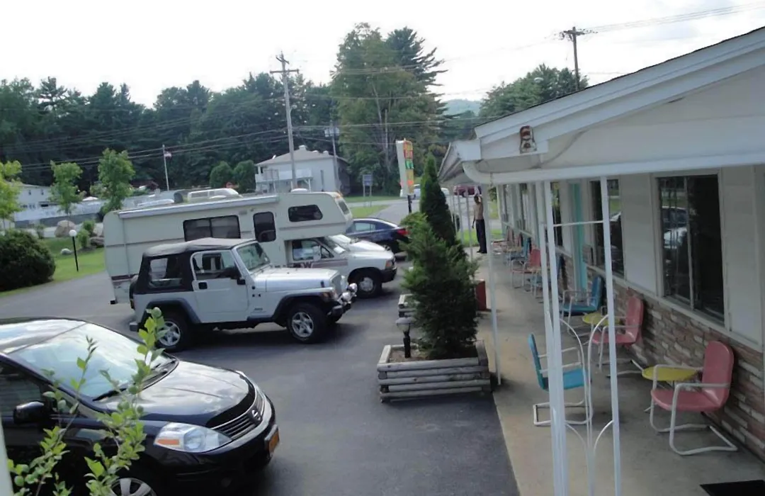 Doray Motel Lake George-1