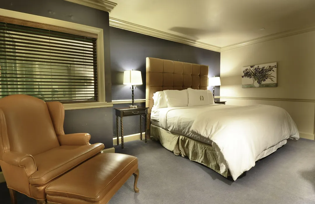 The Remington Suite Hotel And Spa-1
