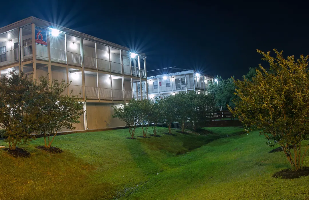 Studio 6-San Antonio, Tx - Lackland Afb-1