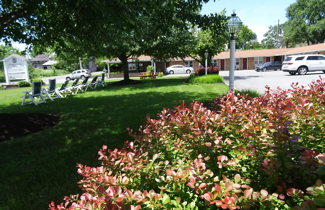 Amish Country Motel-1