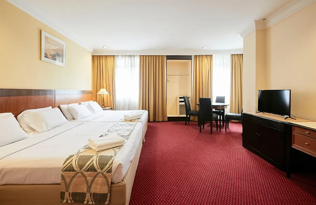 Grand Pacific Hotel Pwtc-1