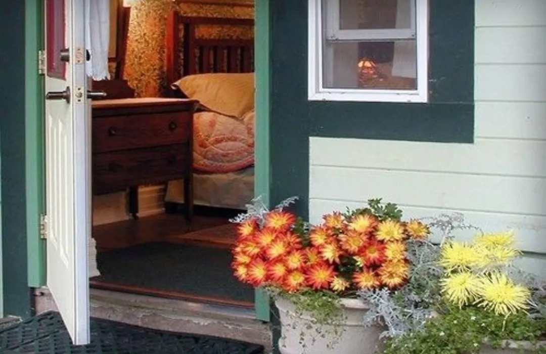 Alaska'S Capital Inn Bed And Breakfast (Adults Only)-1
