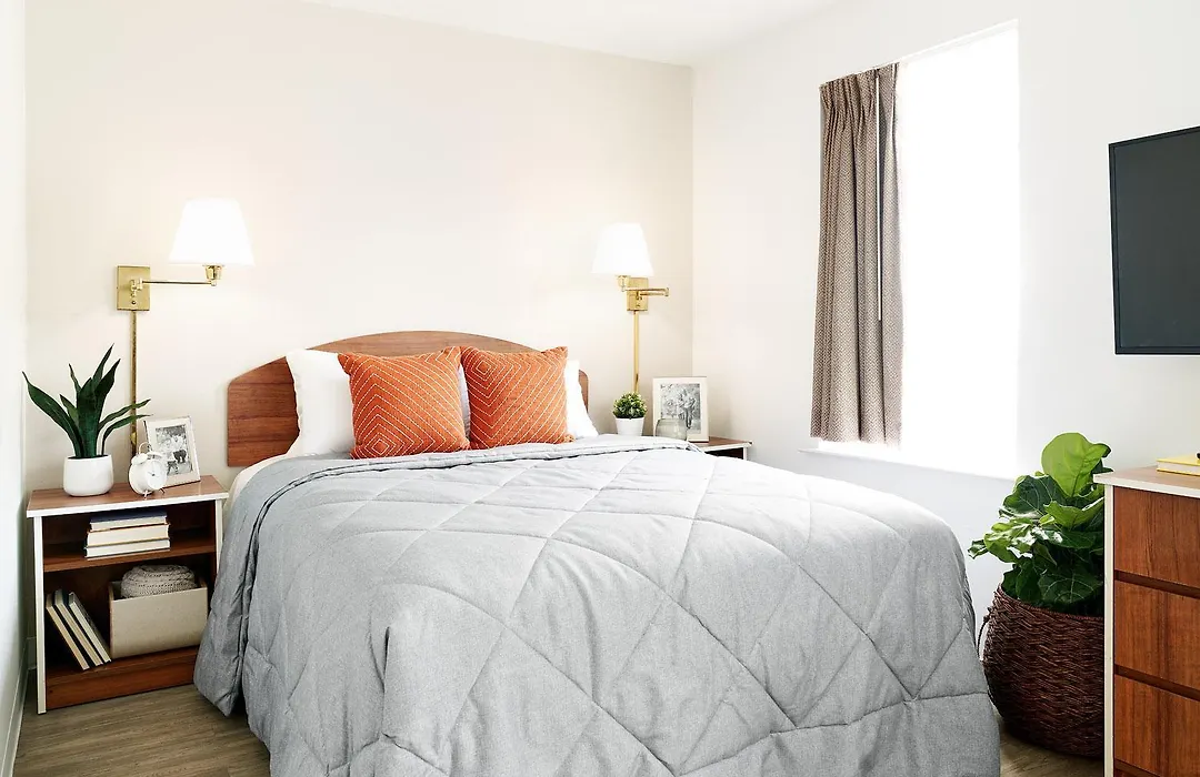 Intown Suites Extended Stay Marietta Ga - Roswell Rd-1