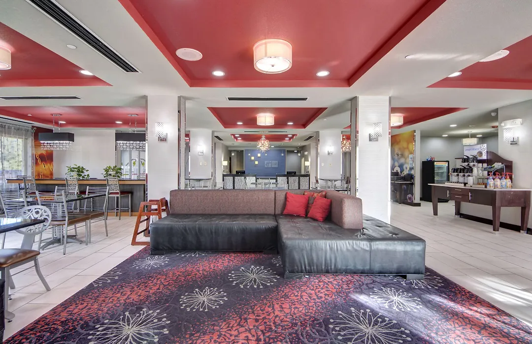 Holiday Inn Express And Suites Oklahoma City North By Ihg-1