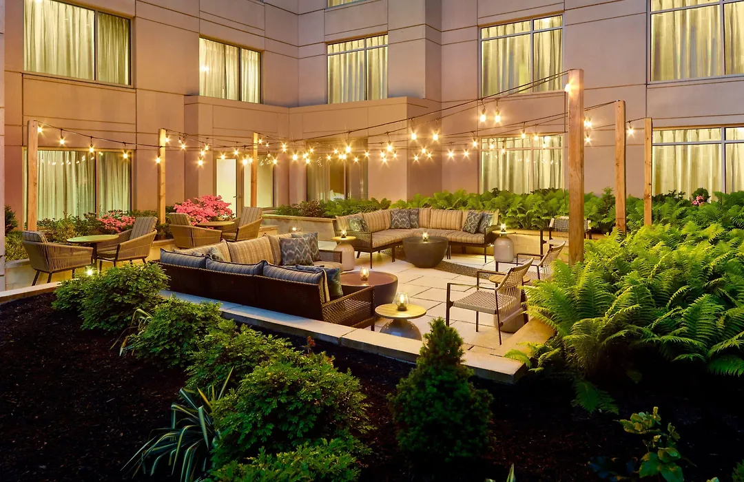 Courtyard By Marriott Washington, D.C./Foggy Bottom-1