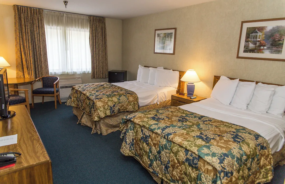 Inn At Snowshoe-1