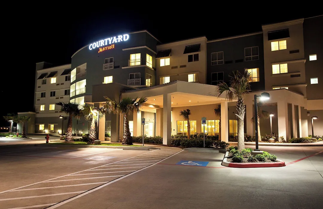Courtyard By Marriott Galveston Island-1
