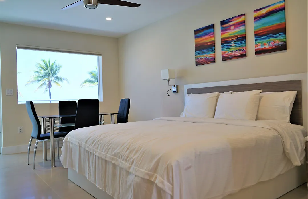 Diane Oceanfront Suites-1