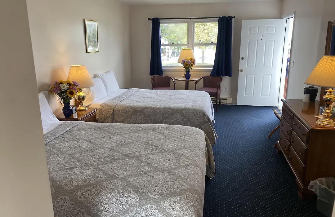 Taber Inn-1