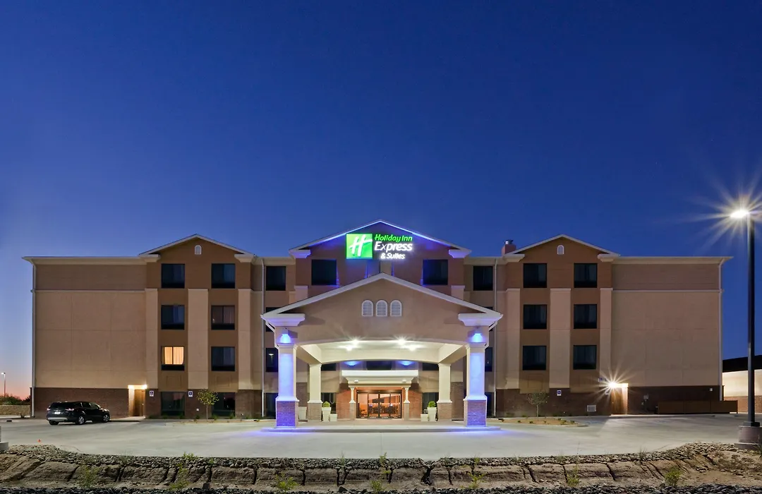 Holiday Inn Express & Suites Deming Mimbres Valley By Ihg-1