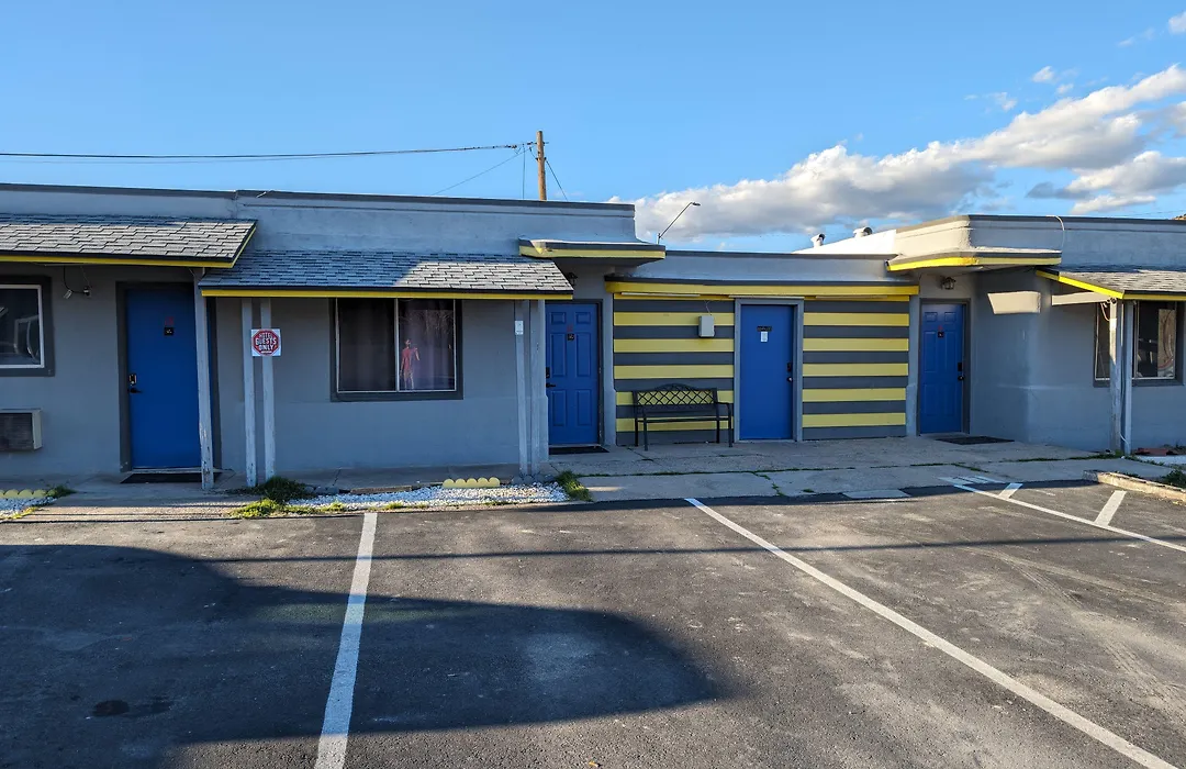 Belle Aire Motel-1