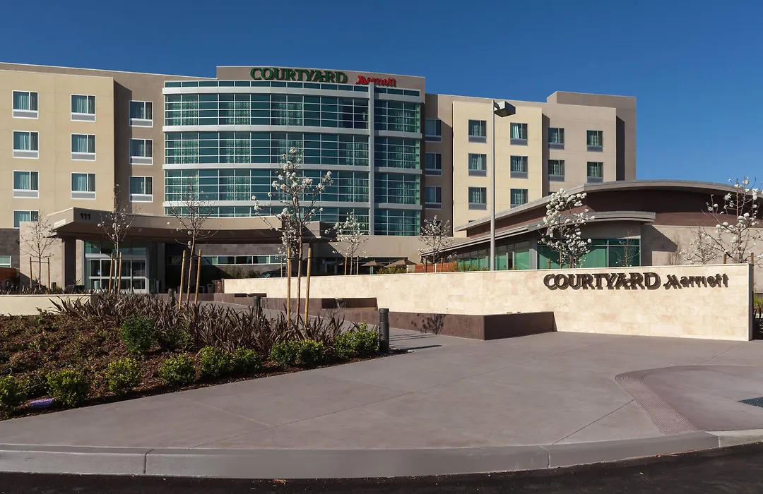 Courtyard By Marriott San Jose North/ Silicon Valley-1