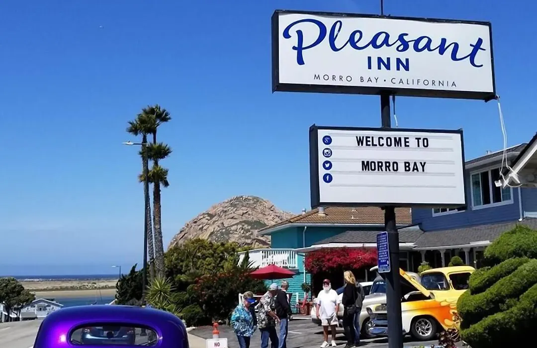 Pleasant Inn-1