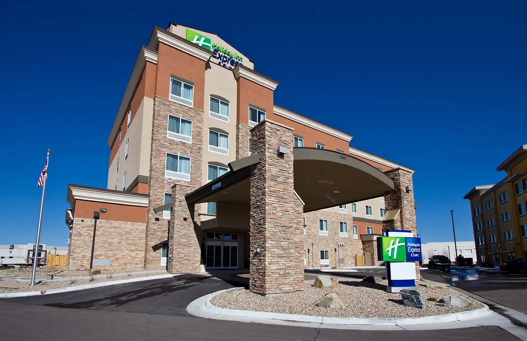 Holiday Inn Express And Suites Denver East Peoria Street By Ihg-1