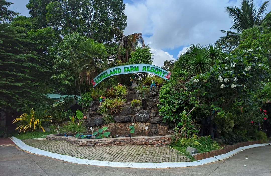 Loreland Farm Resort-1