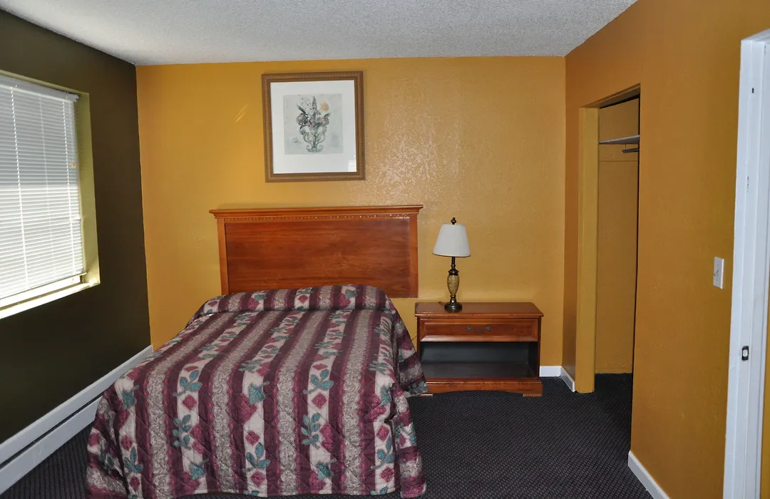 Atlantic Economy Inn-1