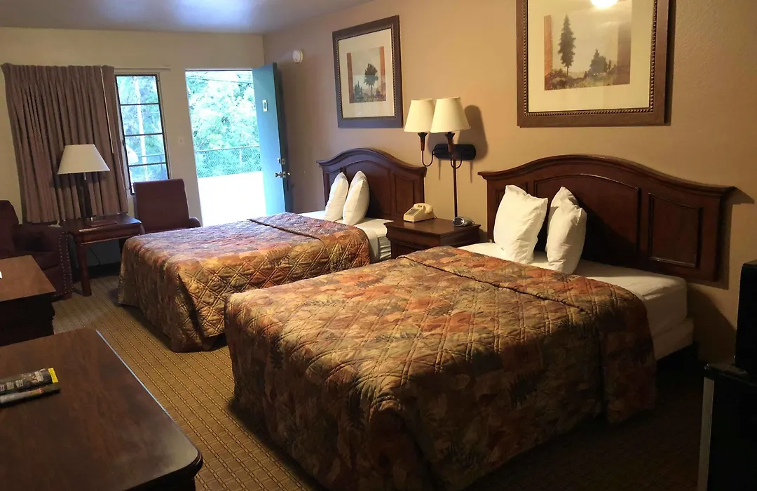 Eagle Motel-1